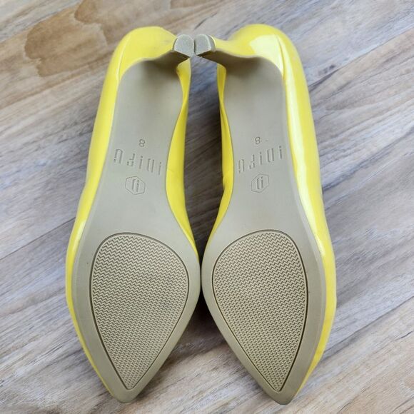 🩵NWOB Yellow Patent Classic Heels Size 8 - Picture 12 of 14
